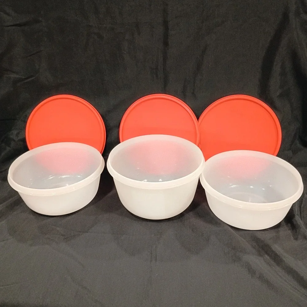 Tupperware 3 Piece Mixing Bowl Set with Lids Orange White 1.5L 2L Round Storage